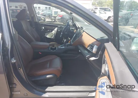 2021 Subaru Outback Touring z USA, uszkodzony, nr VIN 4S4BTAPCXM3116389